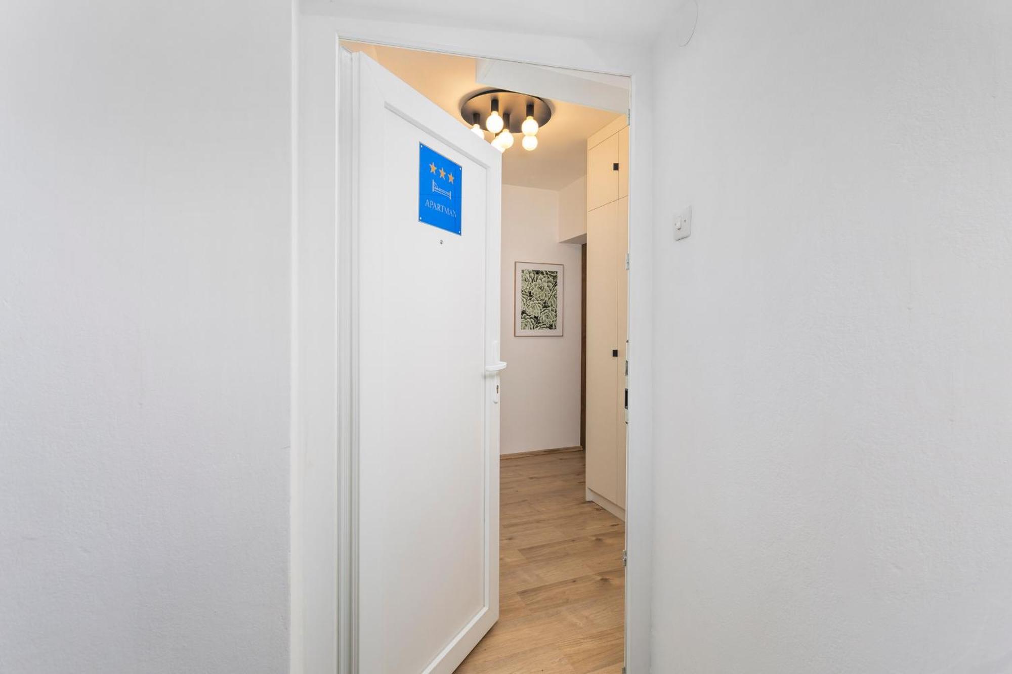 Brand New Apartment Close To The Beach, City Center And University Of Rijeka - Apartment Karlo Zewnętrze zdjęcie